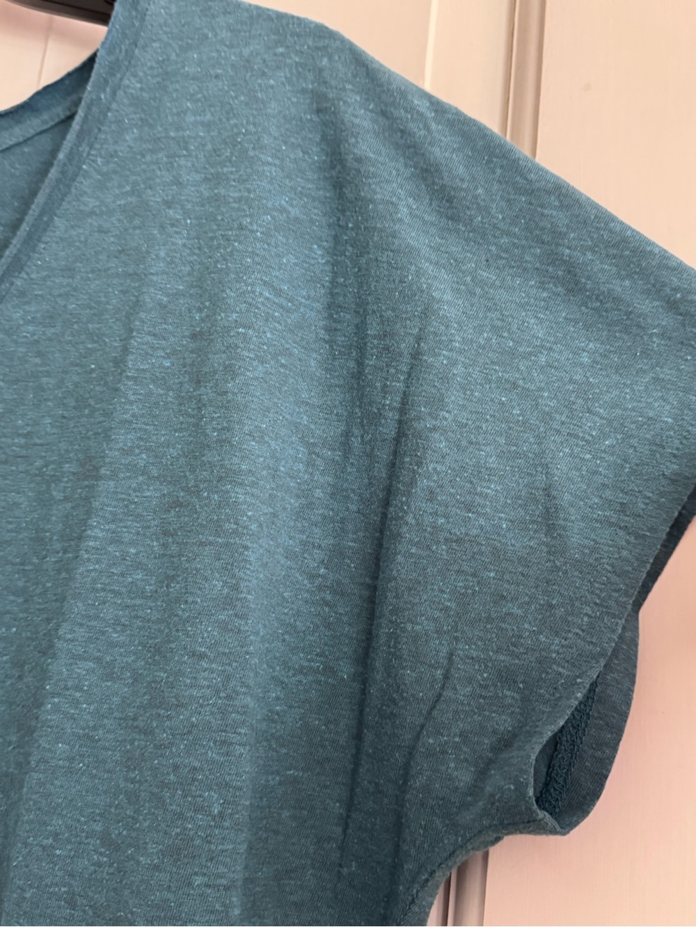 Blue Turtle Graphic V-Neck Tee - Outer Banks - Picture 6 of 7